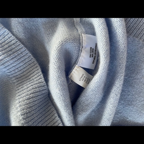 Light blue cashmere sweater, size M - Picture 3 of 3